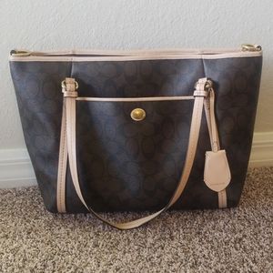 Women's tote